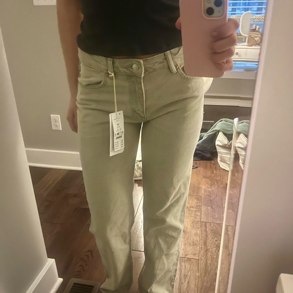 Gina Tricot Straight Leg Jeans